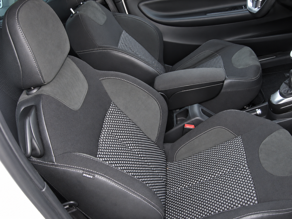 Citroën DS3 1,6 THP 156 Sport 3d