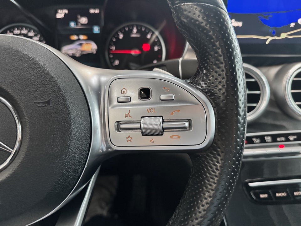 Mercedes C220 d 2,0 AMG Line stc. aut. 5d