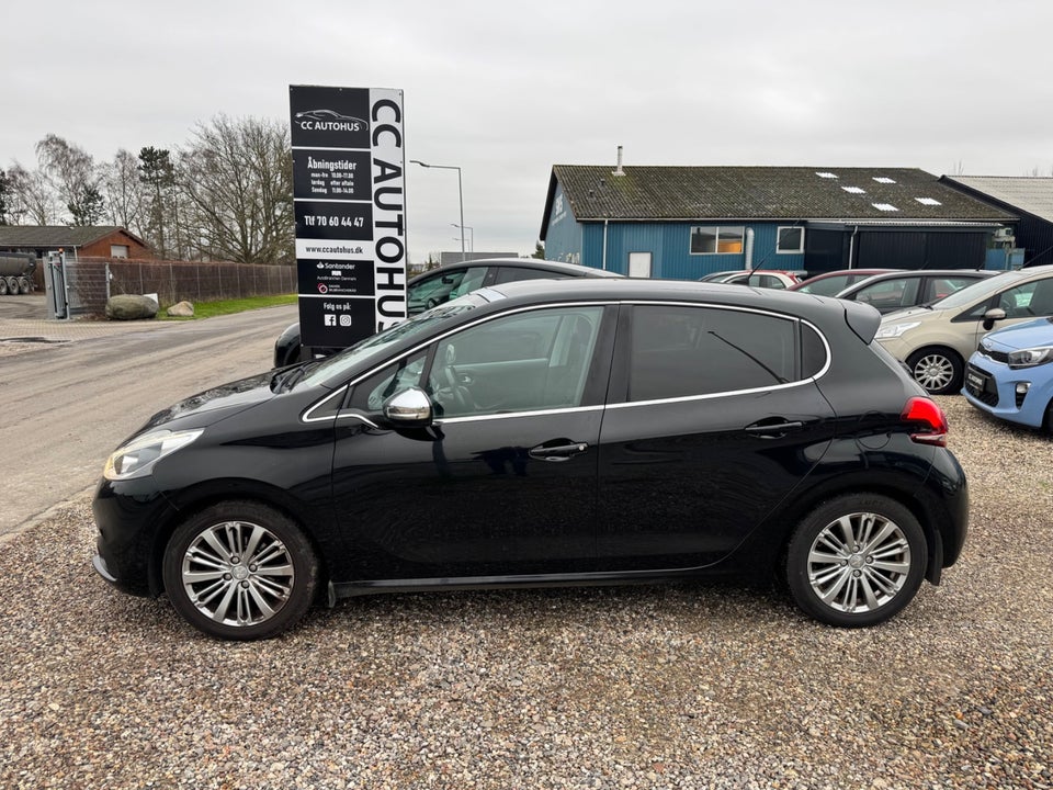 Peugeot 208 1,6 BlueHDi 100 Allure Sky 5d