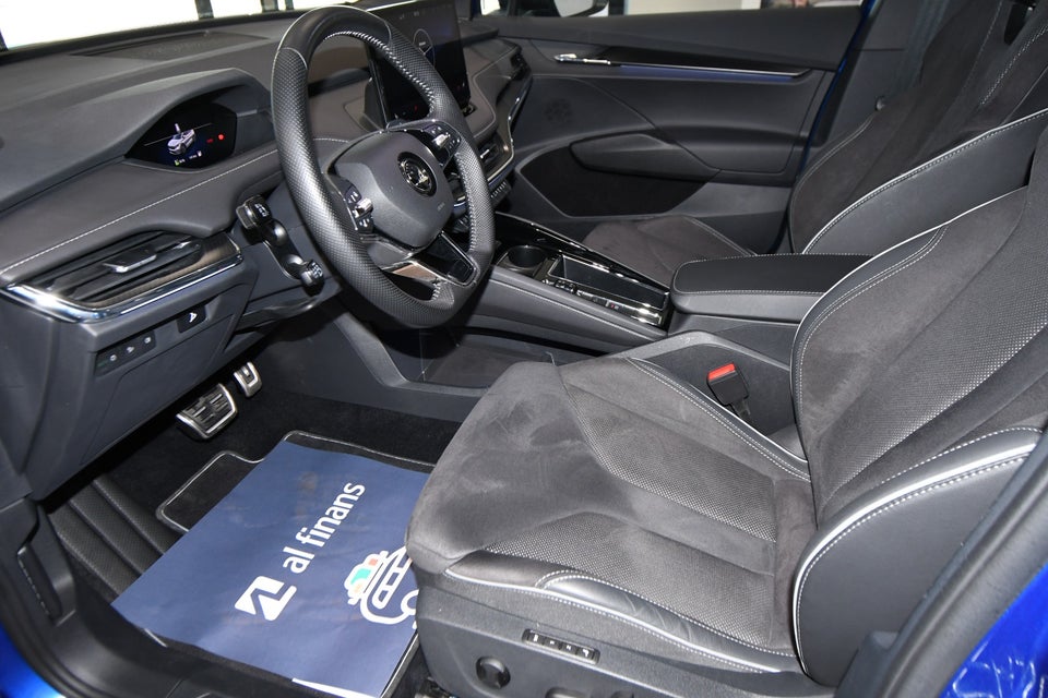 Skoda Enyaq 80 iV Sportline Maxx 5d