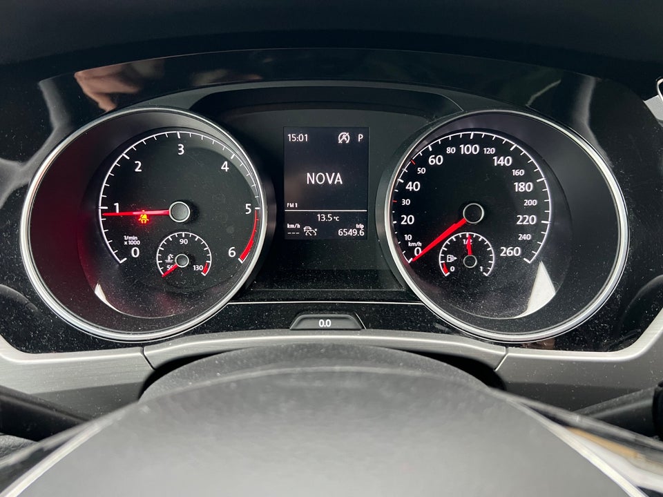 VW Touran 2,0 TDi 115 Comfortline DSG 7prs 5d