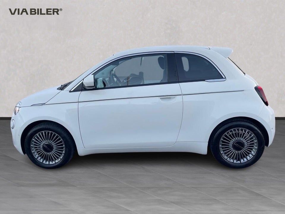 Fiat 500e 42 Icon 3+1 4d