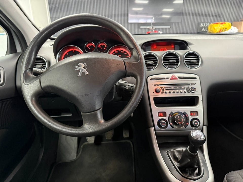 Peugeot 308 1,6 HDi 92 Access stc. 5d