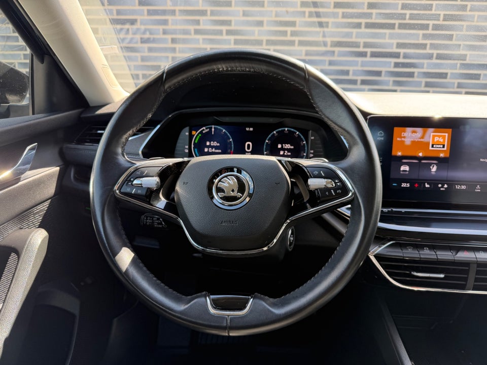 Skoda Octavia 1,4 TSi iV Plus DSG 5d