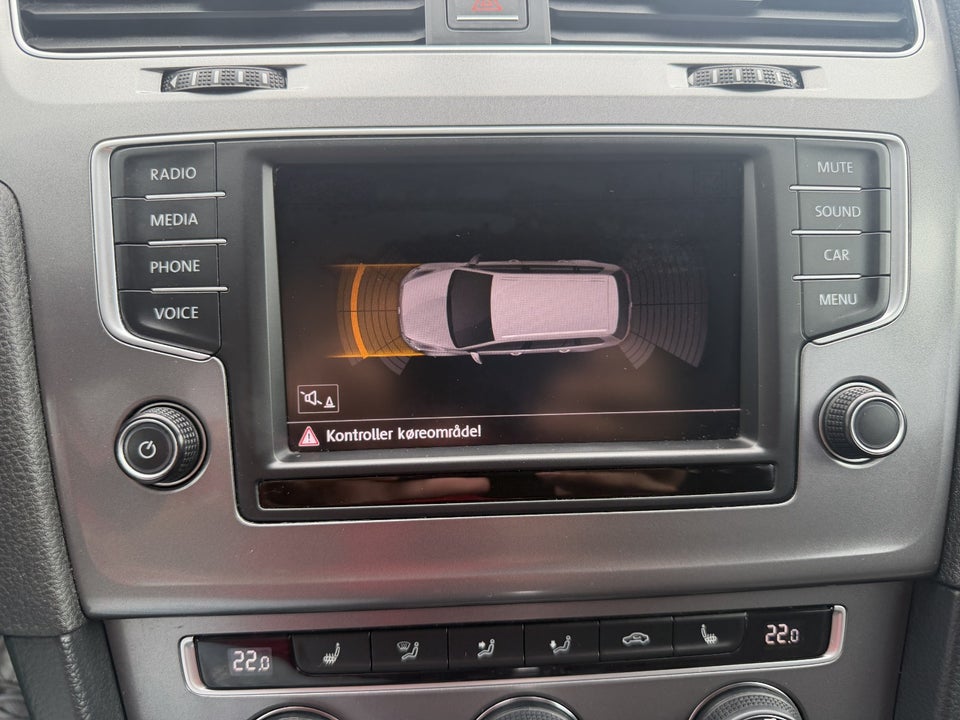 VW Golf VII 1,4 TSi 125 Style Variant DSG BMT 5d