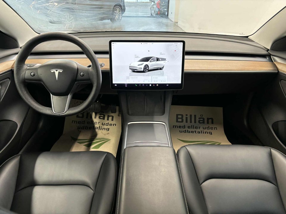 Tesla Model 3 RWD 4d