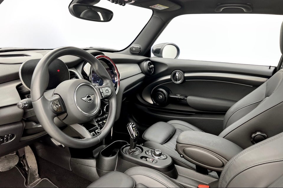 MINI Cooper SE Maximise 3d