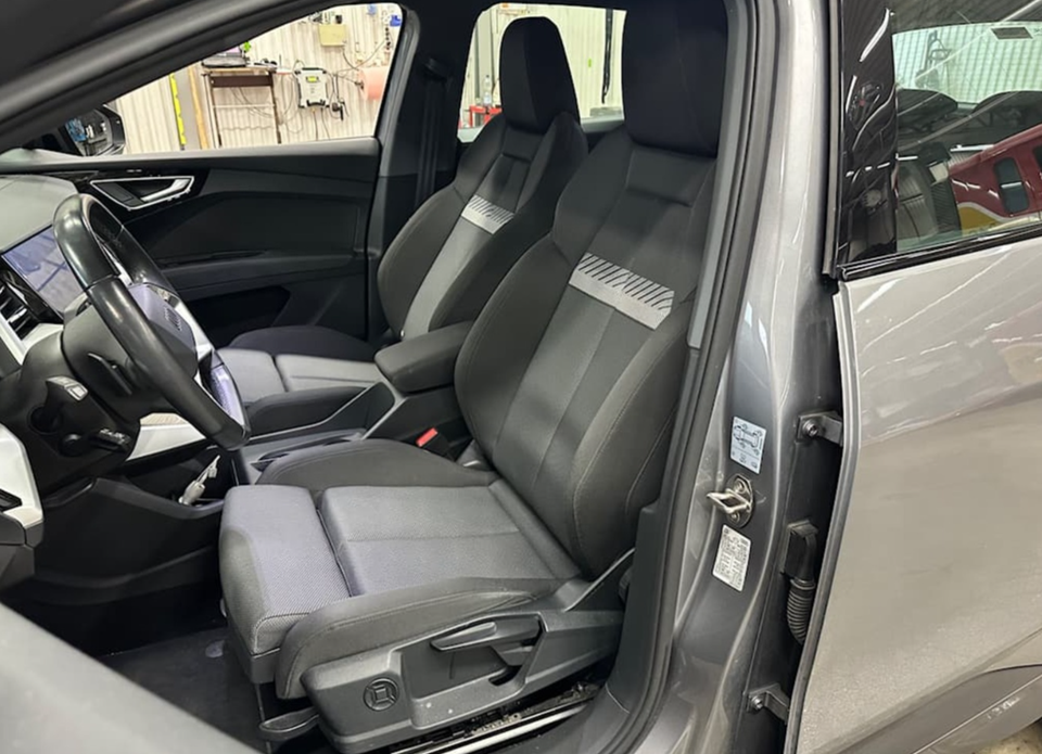 Audi Q4 e-tron 40 Advanced 5d