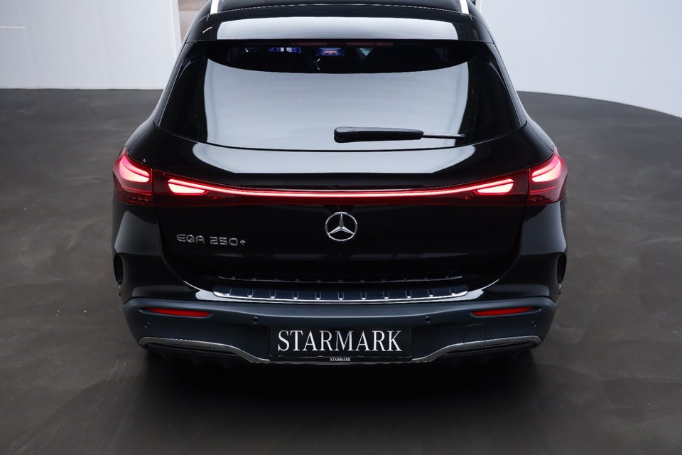 Mercedes EQA250+ AMG Advance 5d