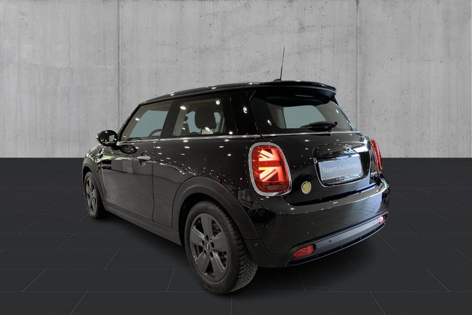 MINI Cooper SE Classic Trim 3d