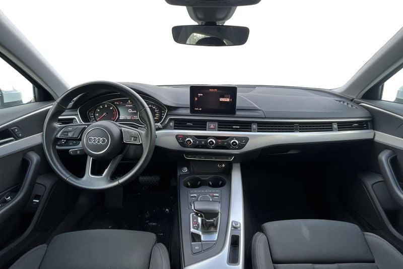 Audi A4 40 TFSi Sport Prestige Avant S-tr. 5d