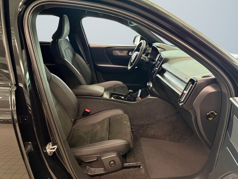 Volvo XC40 P6 ReCharge Plus 5d
