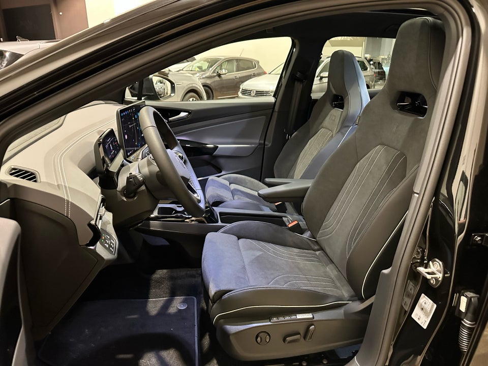 VW ID.4 77 Pro 5d