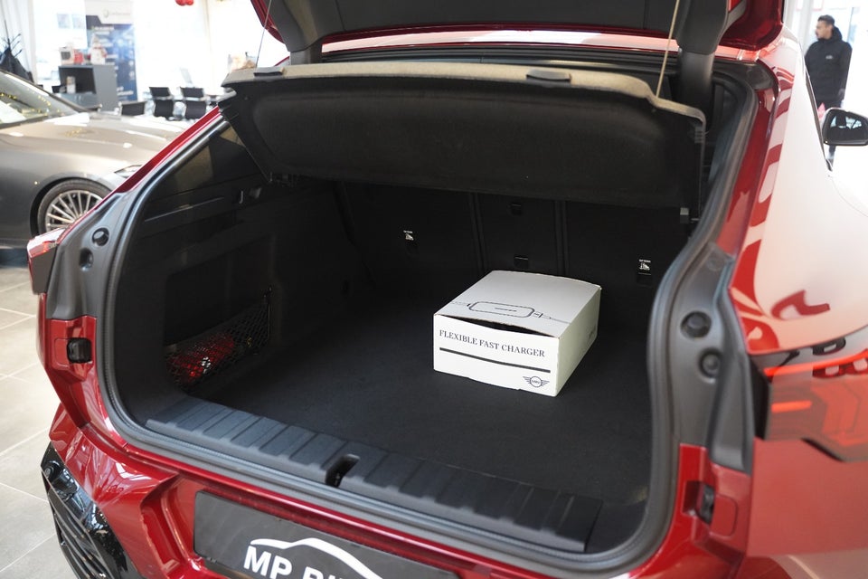 BMW iX2 eDrive20 M-Sport 5d