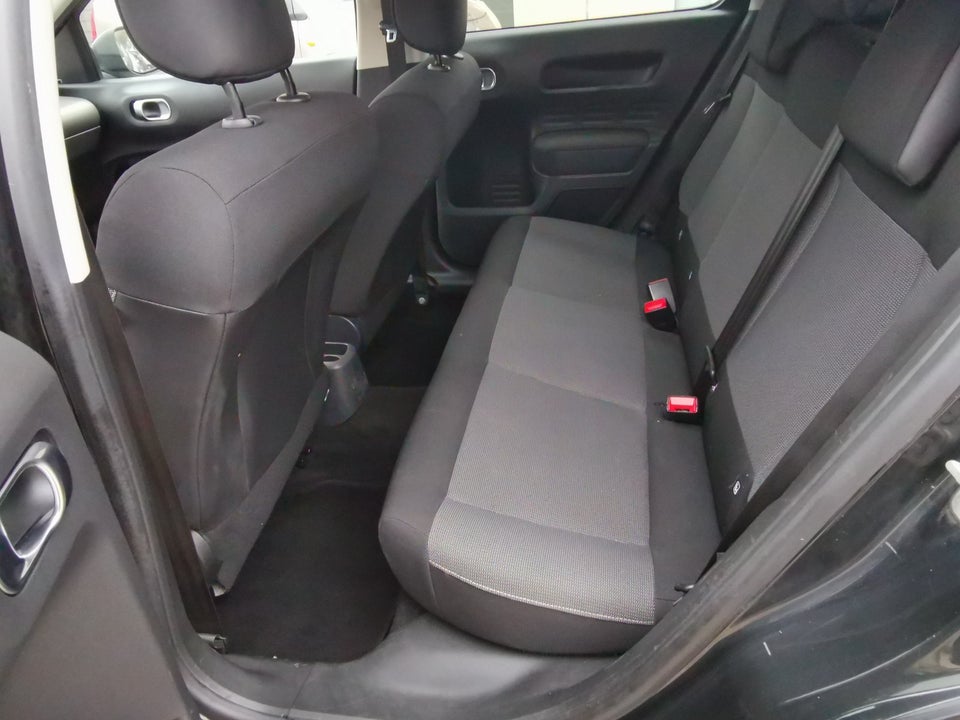 Citroën C4 Cactus 1,6 BlueHDi 100 Challenge 5d