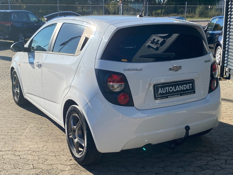 Chevrolet Aveo 1,2 LT ECO 5d