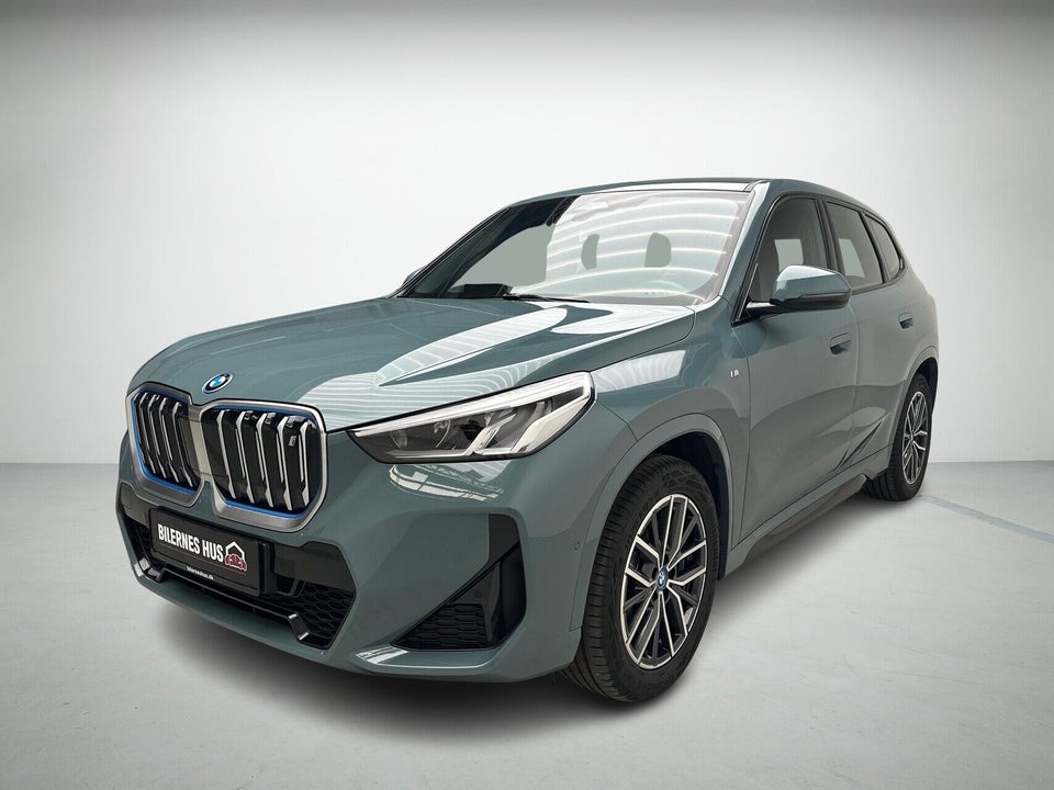 BMW iX1 xDrive30 M-Sport 5d