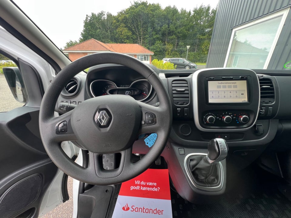 Renault Trafic T29 2,0 dCi 145 L2H1 EDC