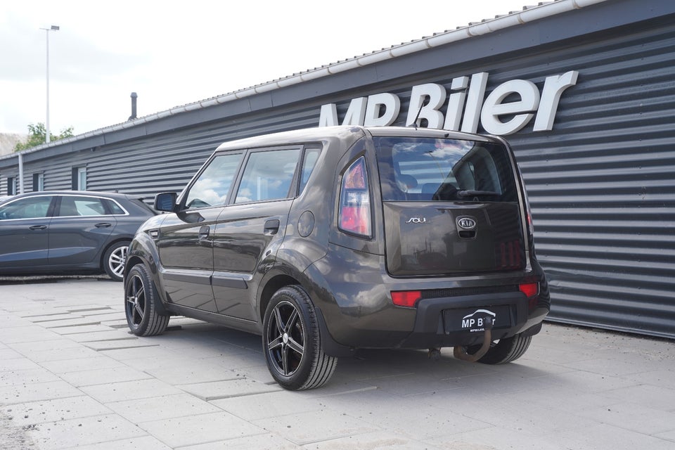 Kia Soul 1,6 CVVT Asian 5d