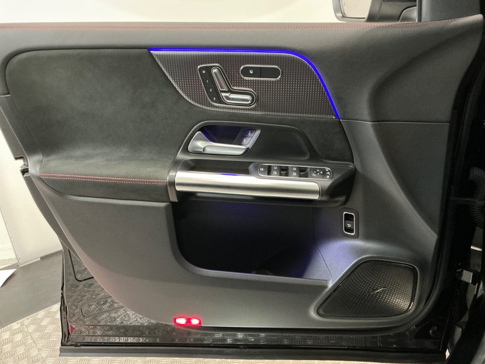 Mercedes EQA350 AMG Line 4Matic 5d