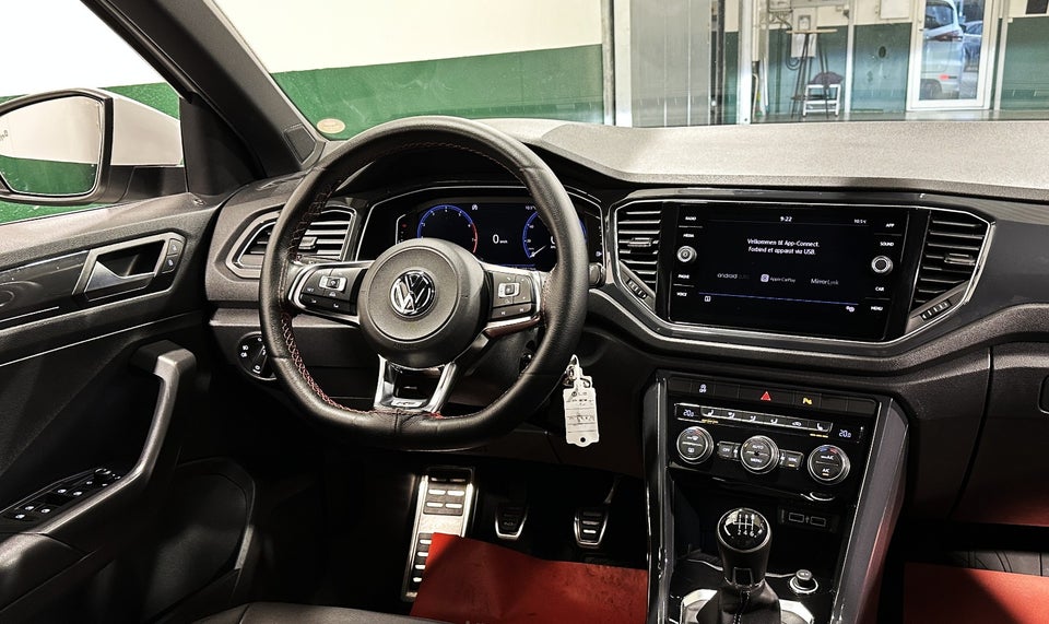 VW T-Roc 1,5 TSi 150 R-line 5d