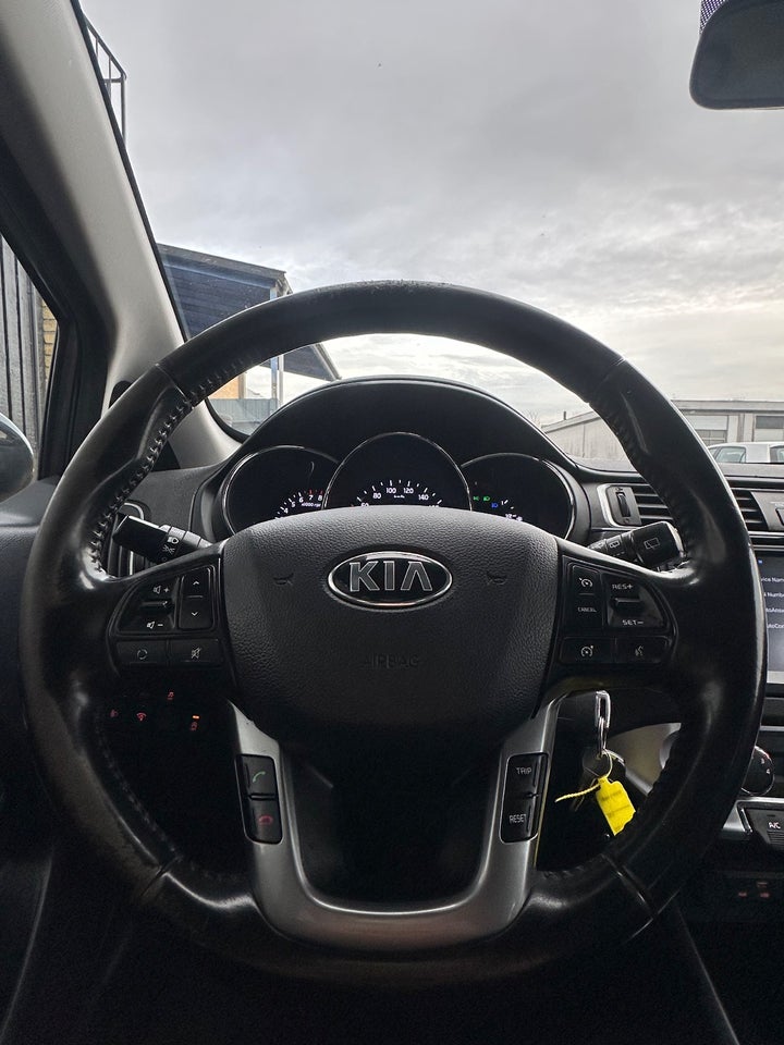 Kia Rio 1,2 CVVT Premium 5d