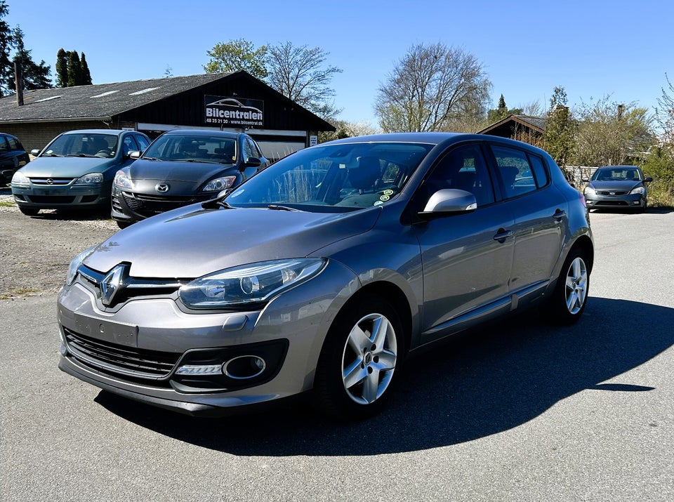 Renault Megane III 1,2 TCe 115 Expression 5d