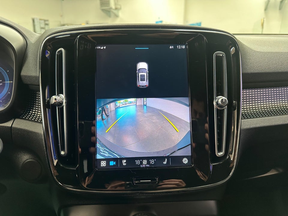 Volvo XC40 P6 ReCharge Plus 5d