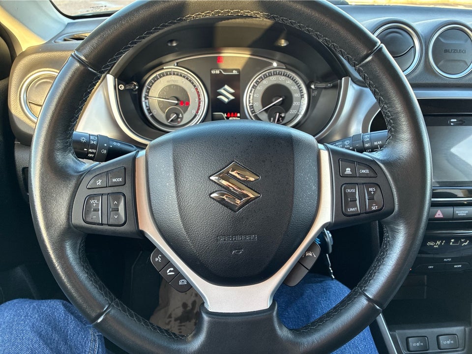 Suzuki Vitara 1,4 mHybrid Active 5d