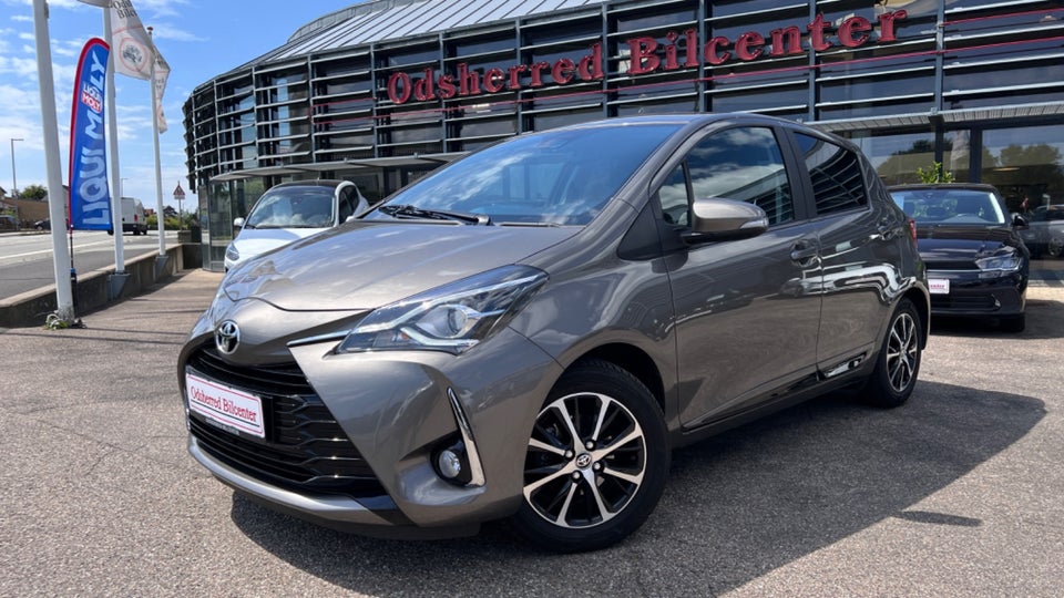 Toyota Yaris 1,5 VVT-iE T2 Limited 5d