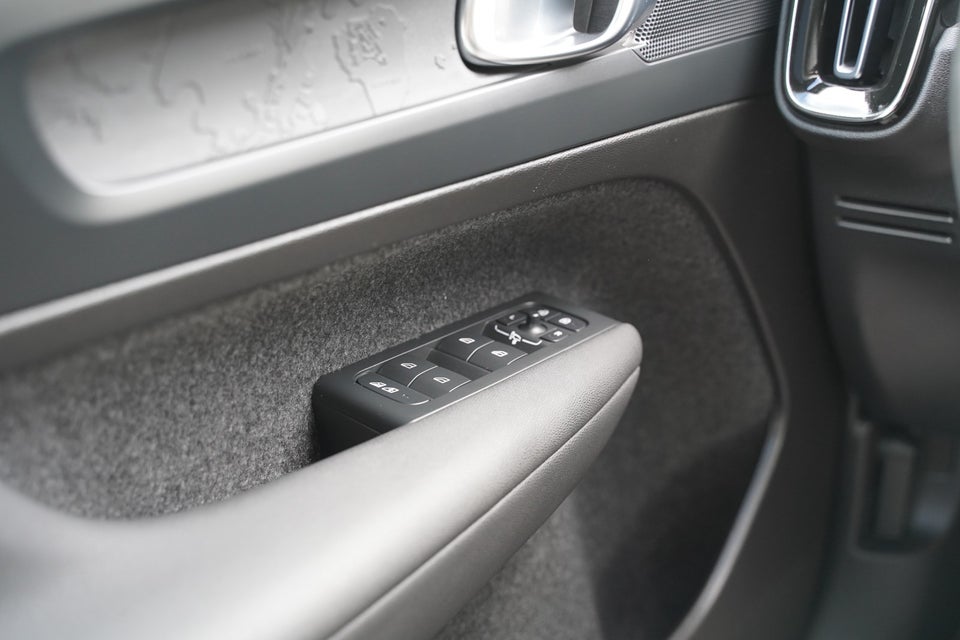 Volvo C40 ReCharge Twin Plus 5d