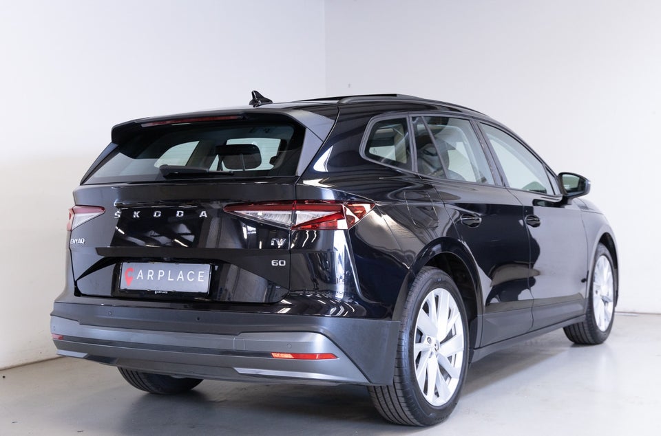 Skoda Enyaq 60 iV Loft 5d