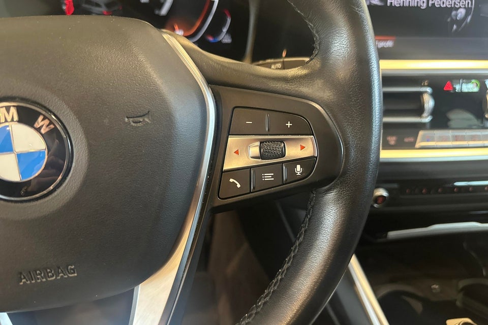 BMW 320i 2,0 Touring Sport Line aut. 5d