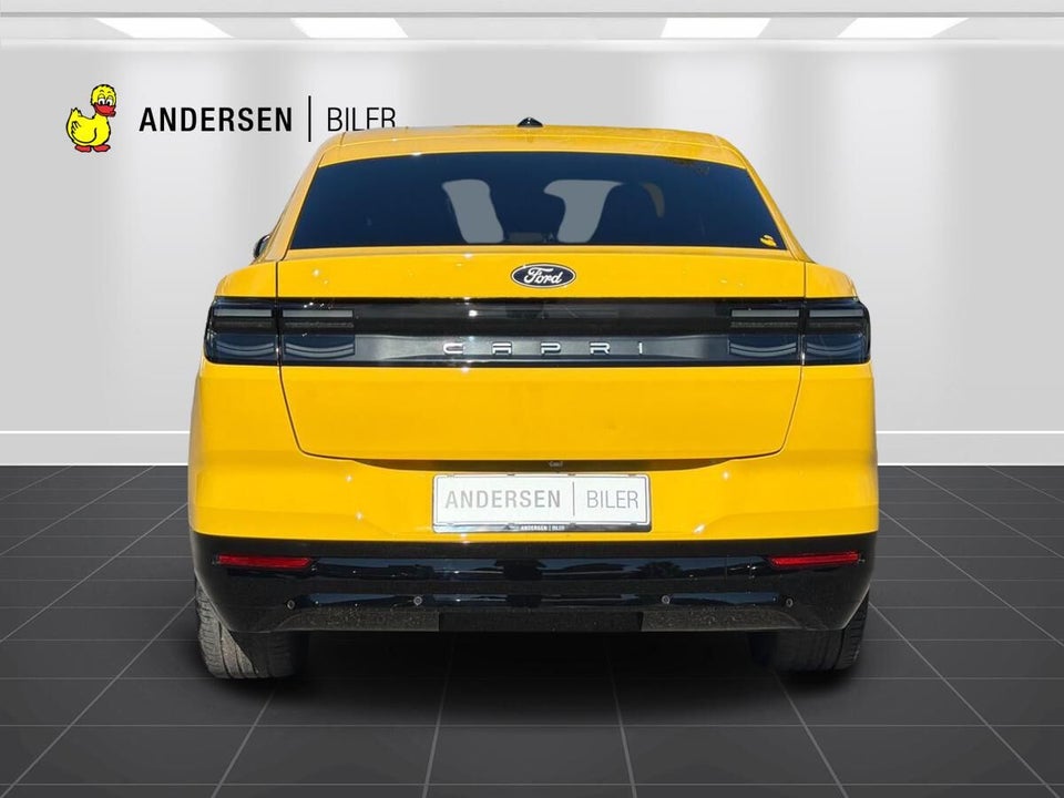 Ford Capri 77 Select Extended Range 5d