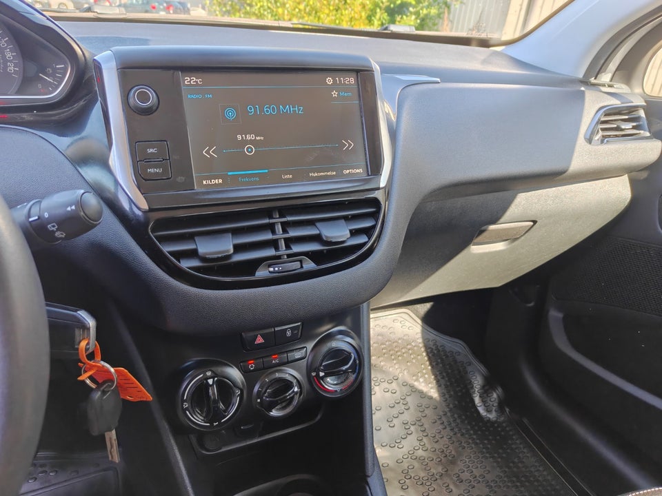 Peugeot 208 1,2 PureTech 82 Active 5d