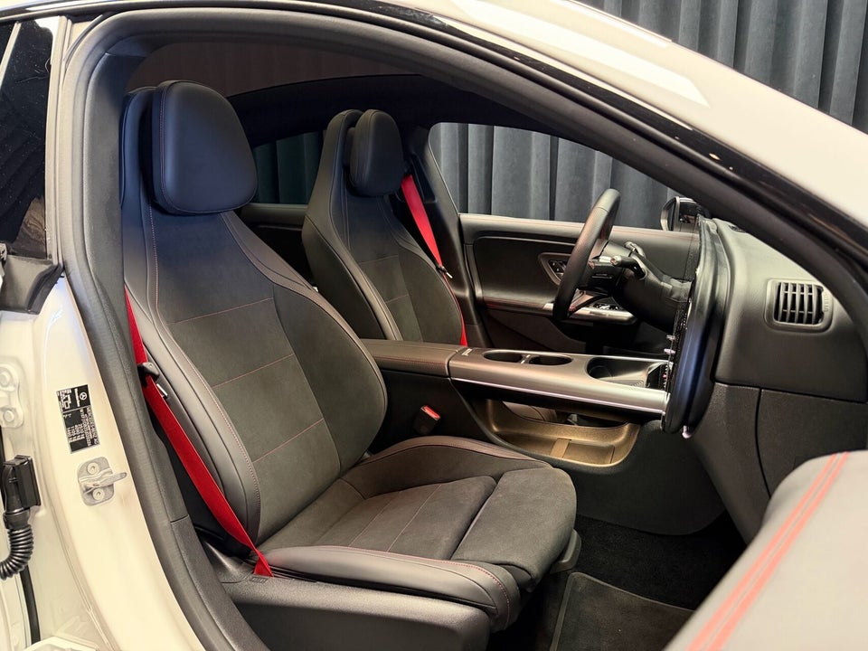 Mercedes CLA250+ electric AMG Advance Plus 4d