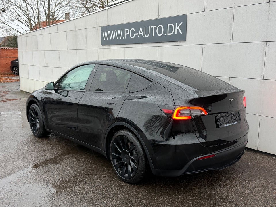 Tesla Model Y RWD 5d