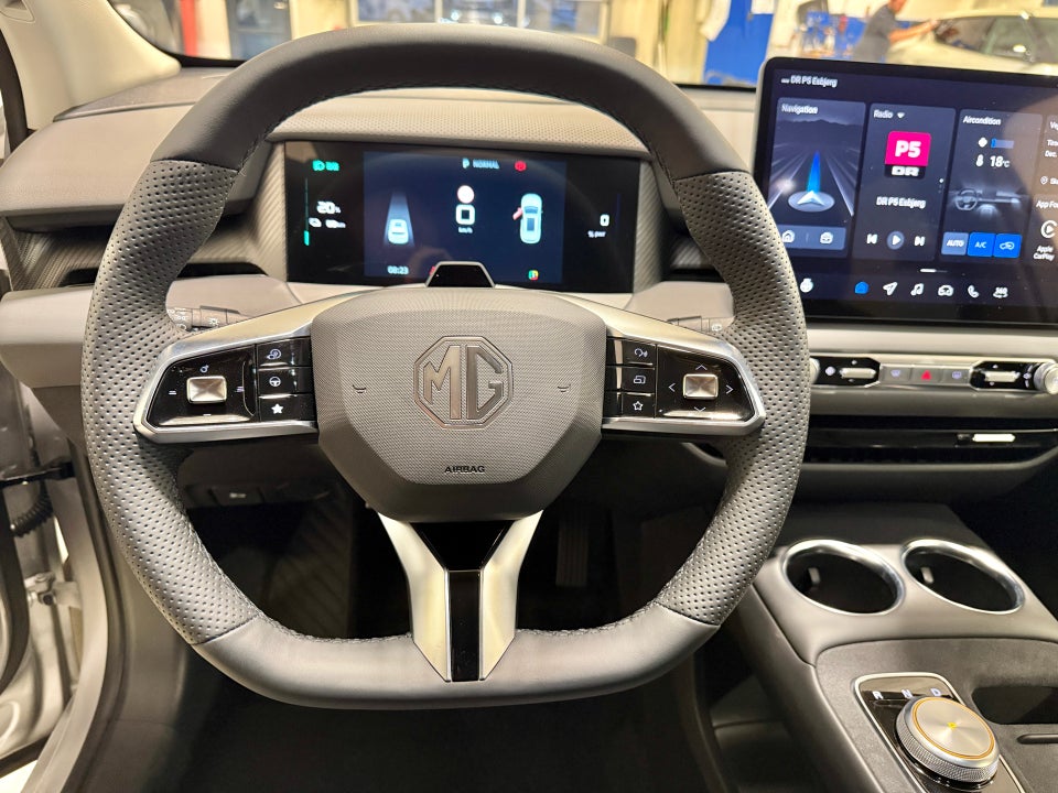 MG MGS5 64 Luxury 5d