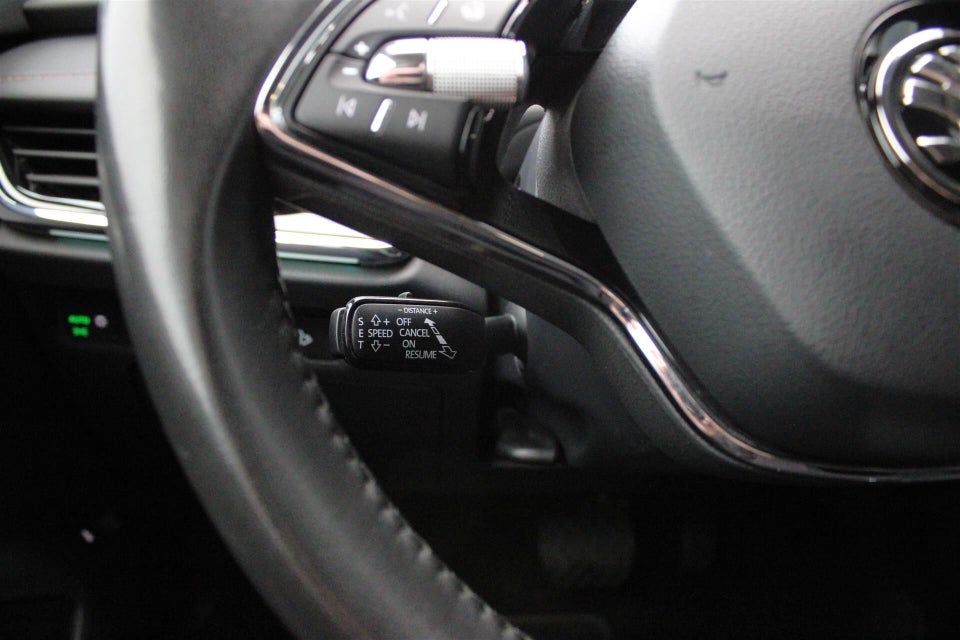 Skoda Enyaq 80 iV Suite 5d