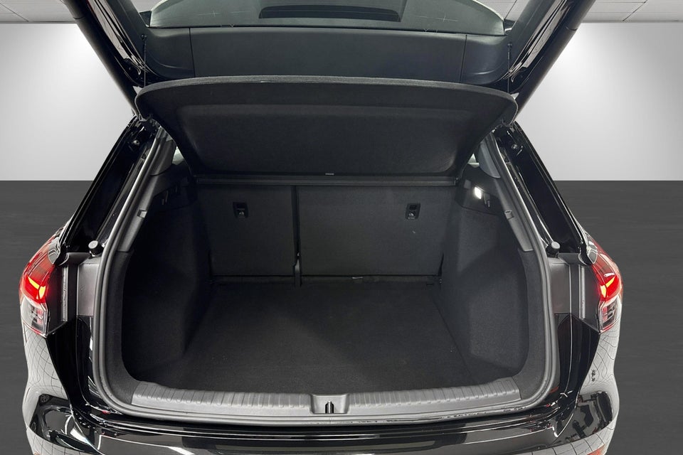 Audi Q4 e-tron 45 Progress 5d