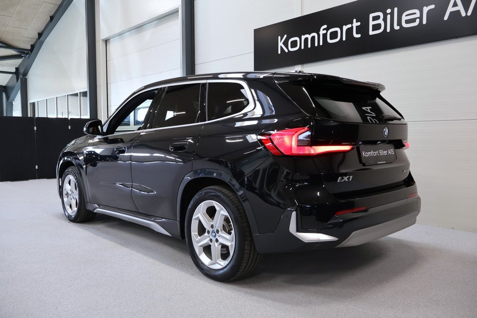 BMW iX1 xDrive30 5d