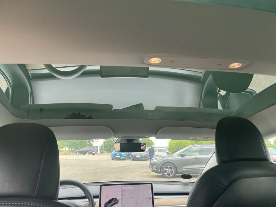 Tesla Model 3 Performance AWD 4d