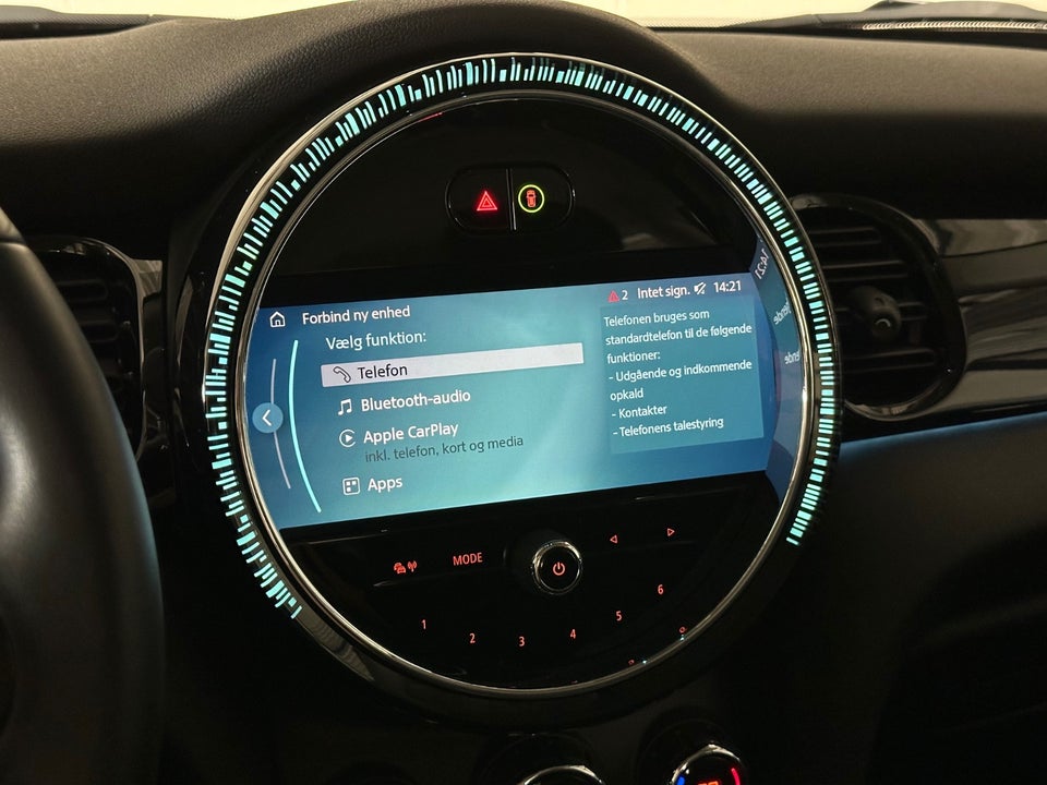 MINI Cooper SE Classic Trim 3d