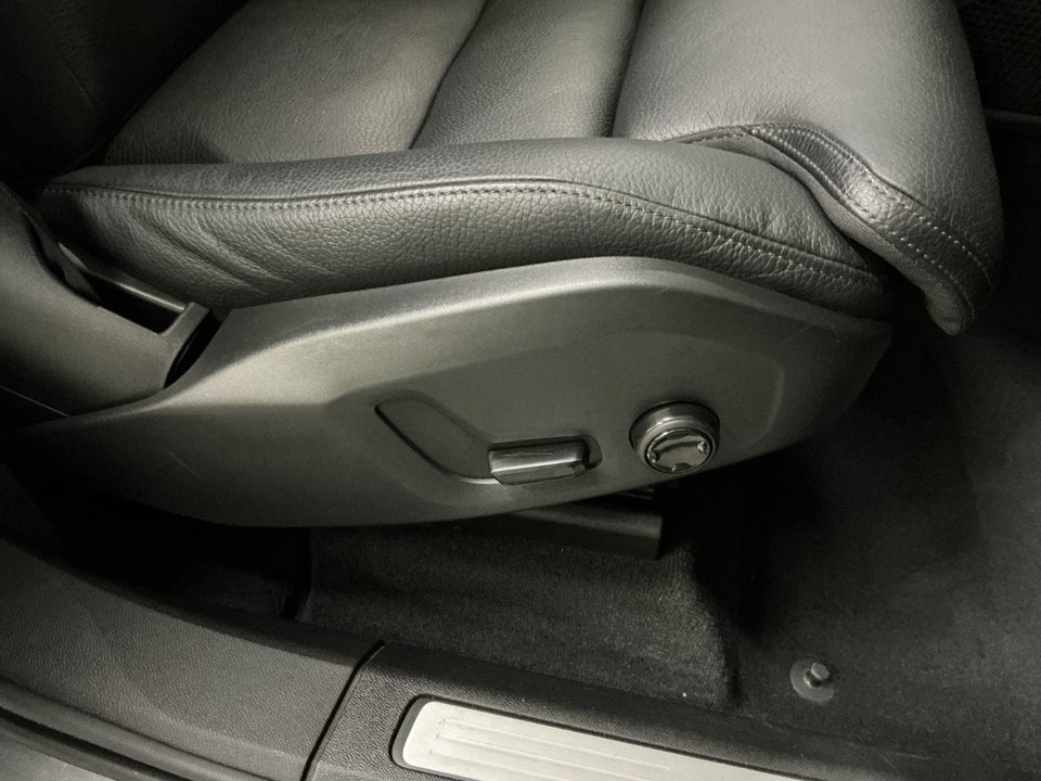 Volvo XC60 2,0 T5 250 Inscription aut. AWD 5d