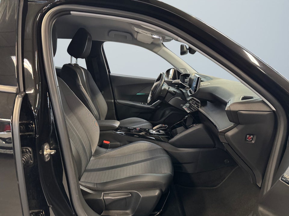 Peugeot e-2008 50 Allure Pack 5d