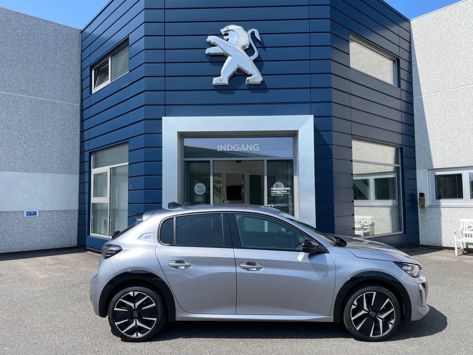 Peugeot e-208 50 GT 5d