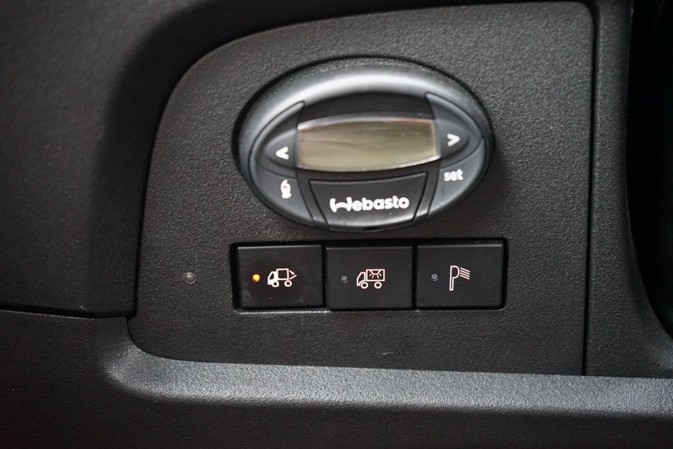 Iveco Daily 3,0 35C18 Alukasse m/lift AG8 2d