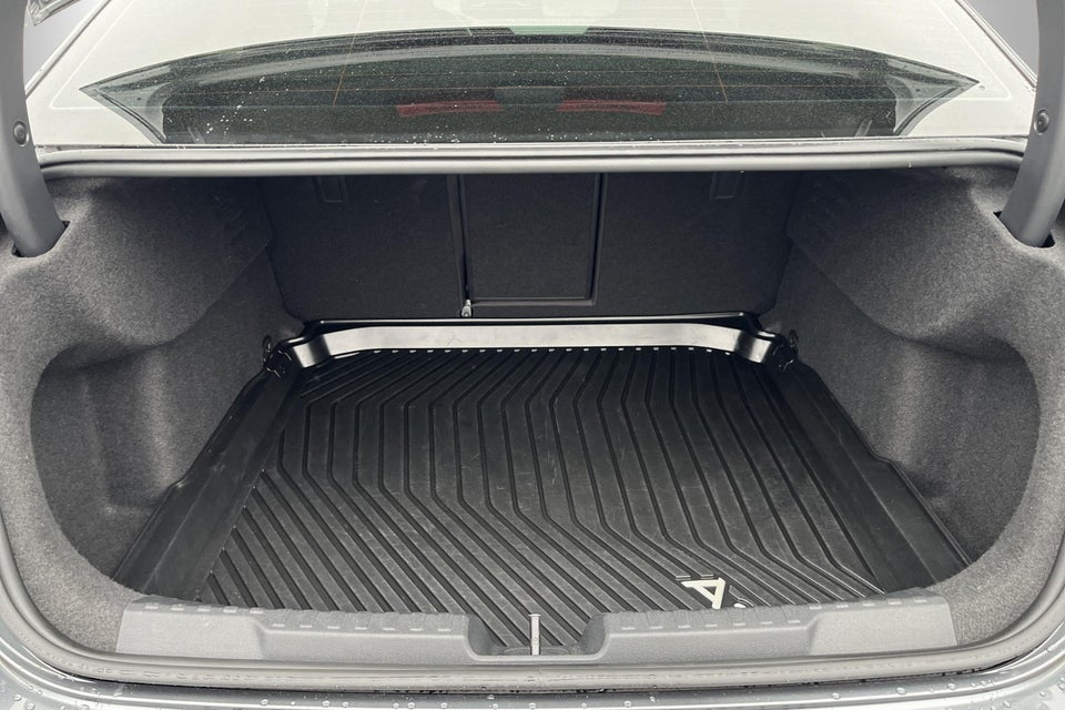 Audi A3 35 TFSi S-line S-tr. 4d