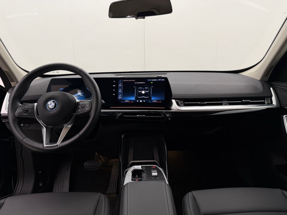BMW iX1 xDrive30 X-Line 5d