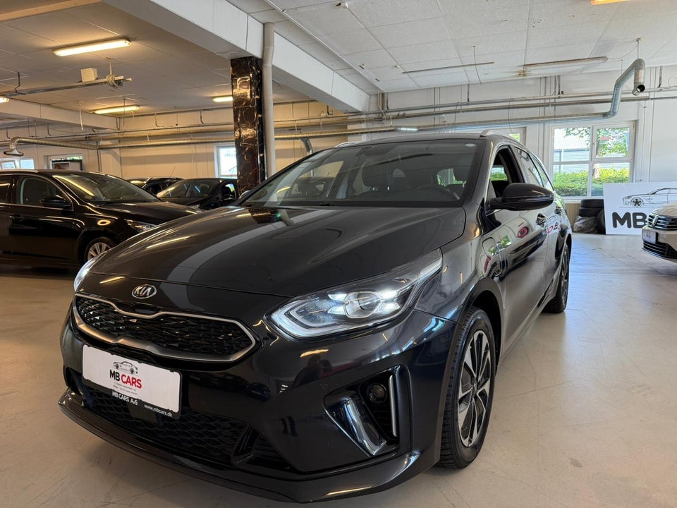 Brugt Kia Ceed 1,6 PHEV Upgrade Intro SW DCT 5d - Bilbasen